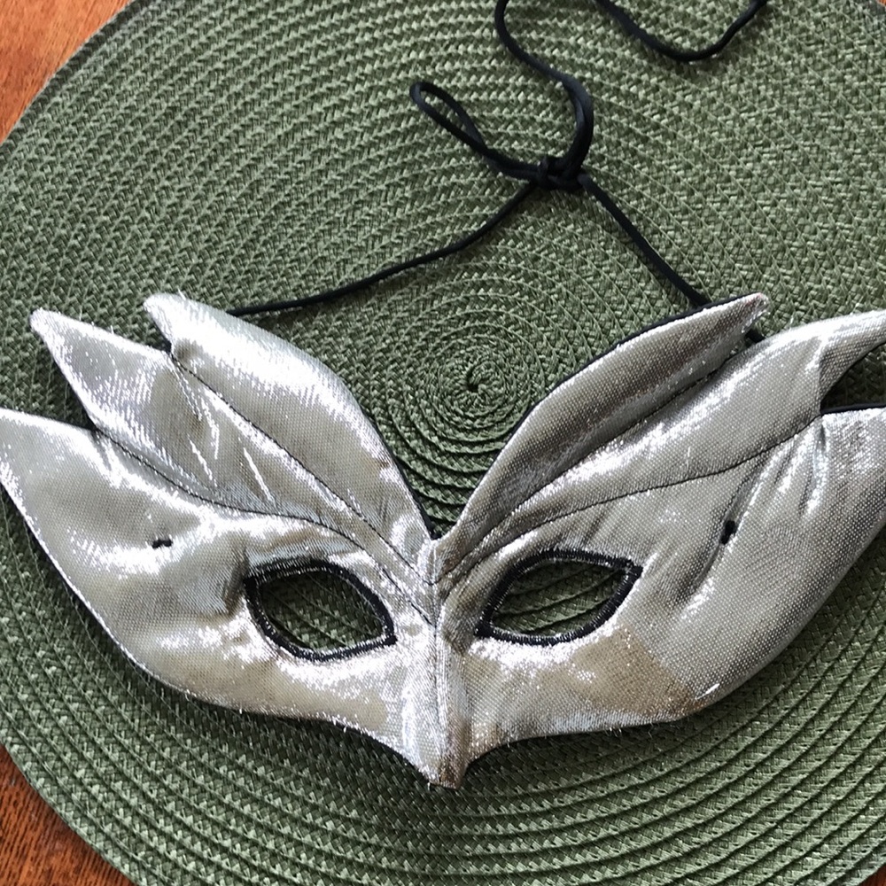 Bright Silver Glitter Cloth Mask